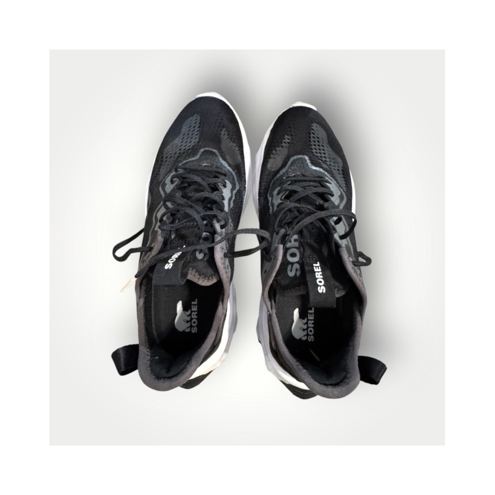 * New Price Drop * Sorel Black and Gray Women's Sneakers